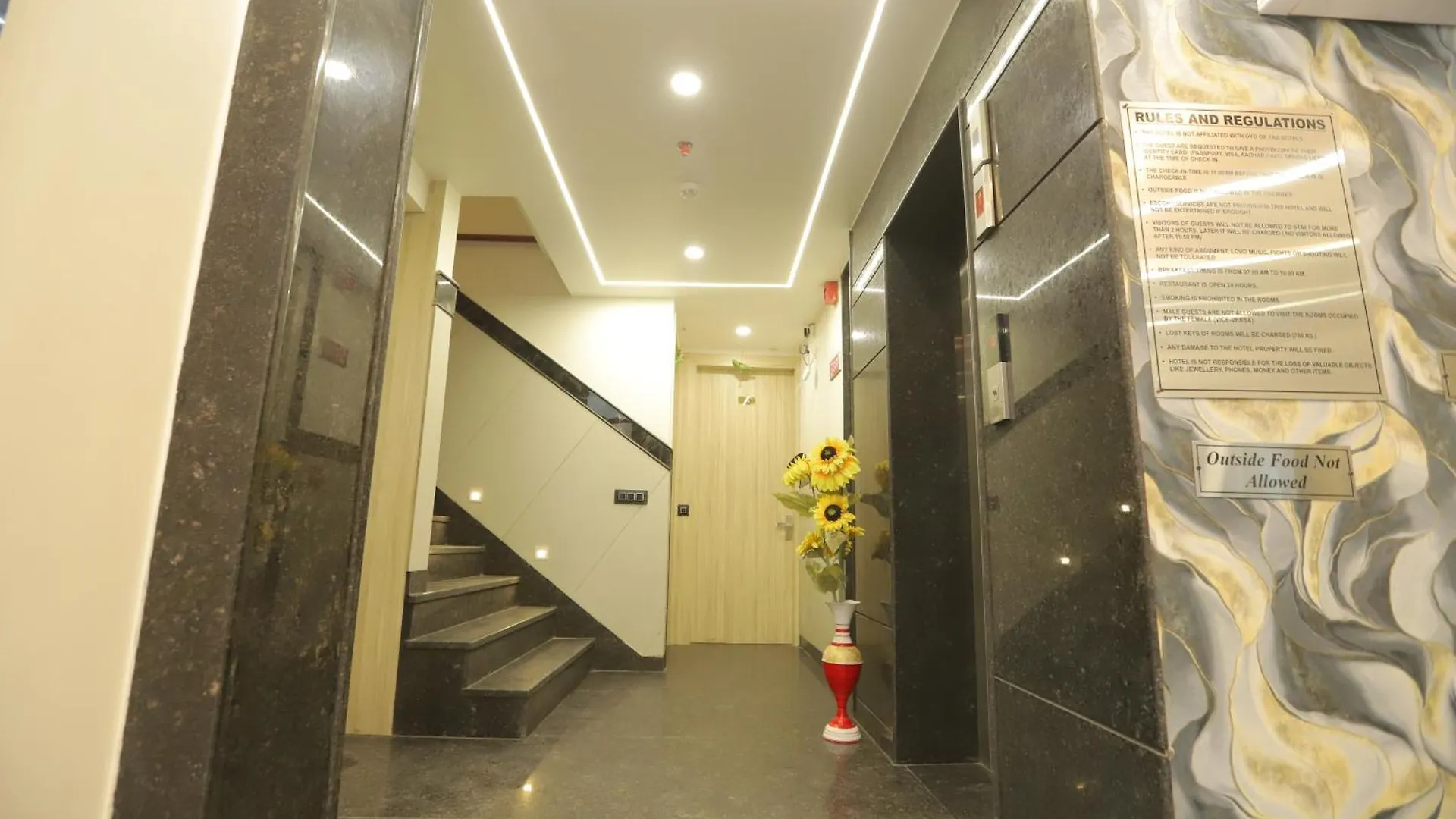 Hotel Zed - Near Delhi Airport New Delhi