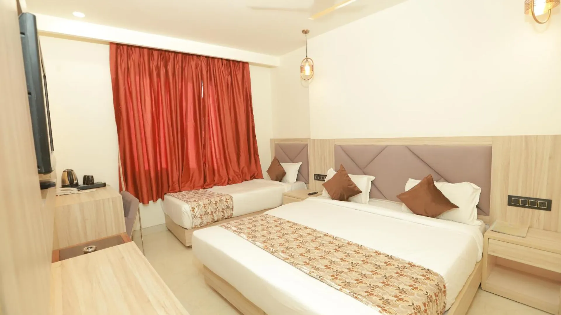 Hotel Zed - Near Delhi Airport New Delhi