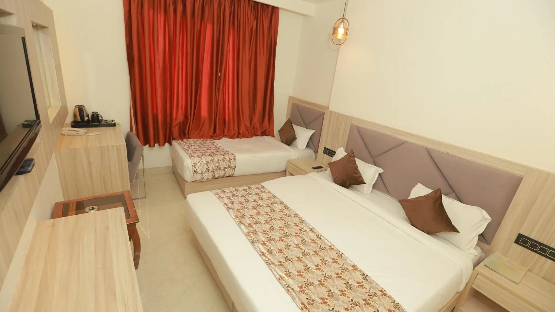 ***  Hotel Zed - Near Delhi Airport New Delhi India