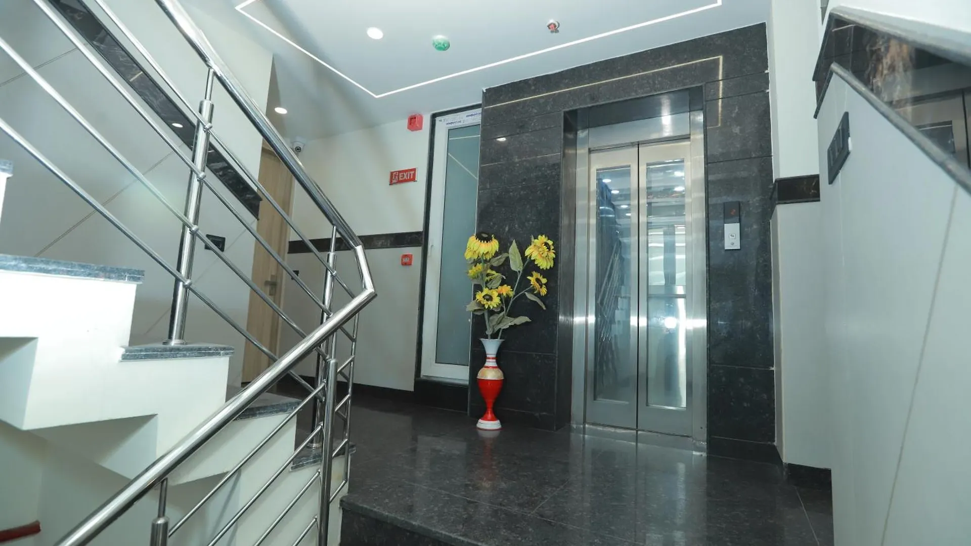Hotel Zed - Near Delhi Airport New Delhi 3*,  India